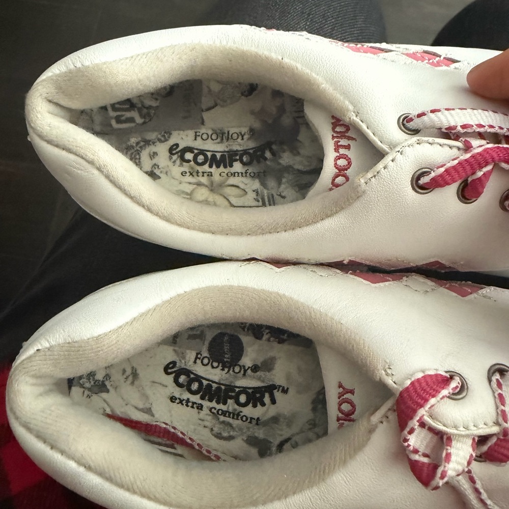 FootJoy Adult GOLF Sneakers in White and Pink